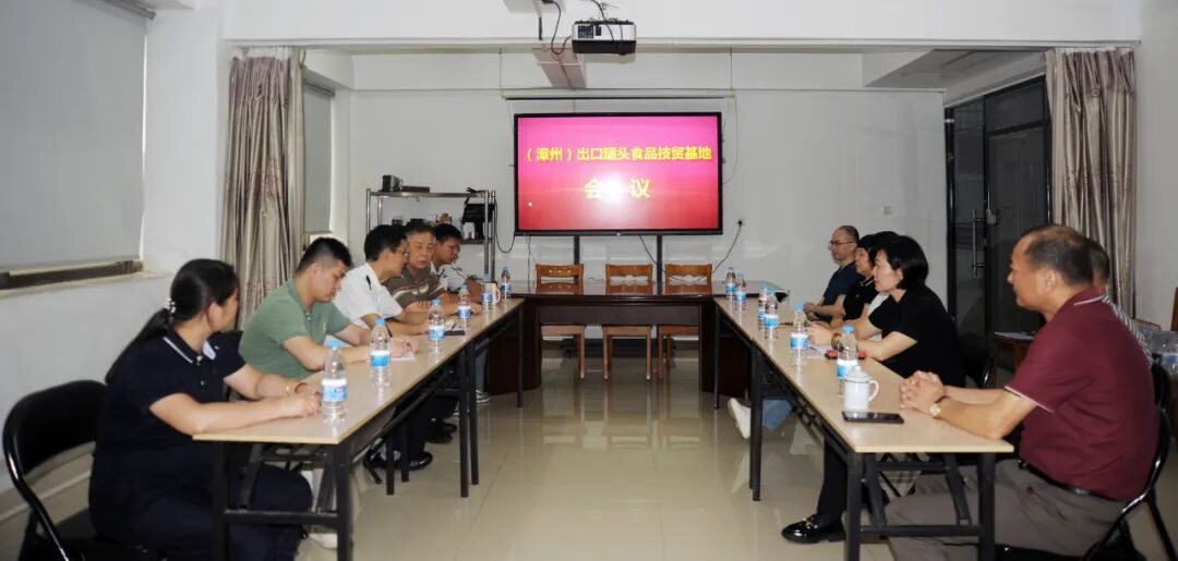 点击后拖动右下角可调整图片大小 图片